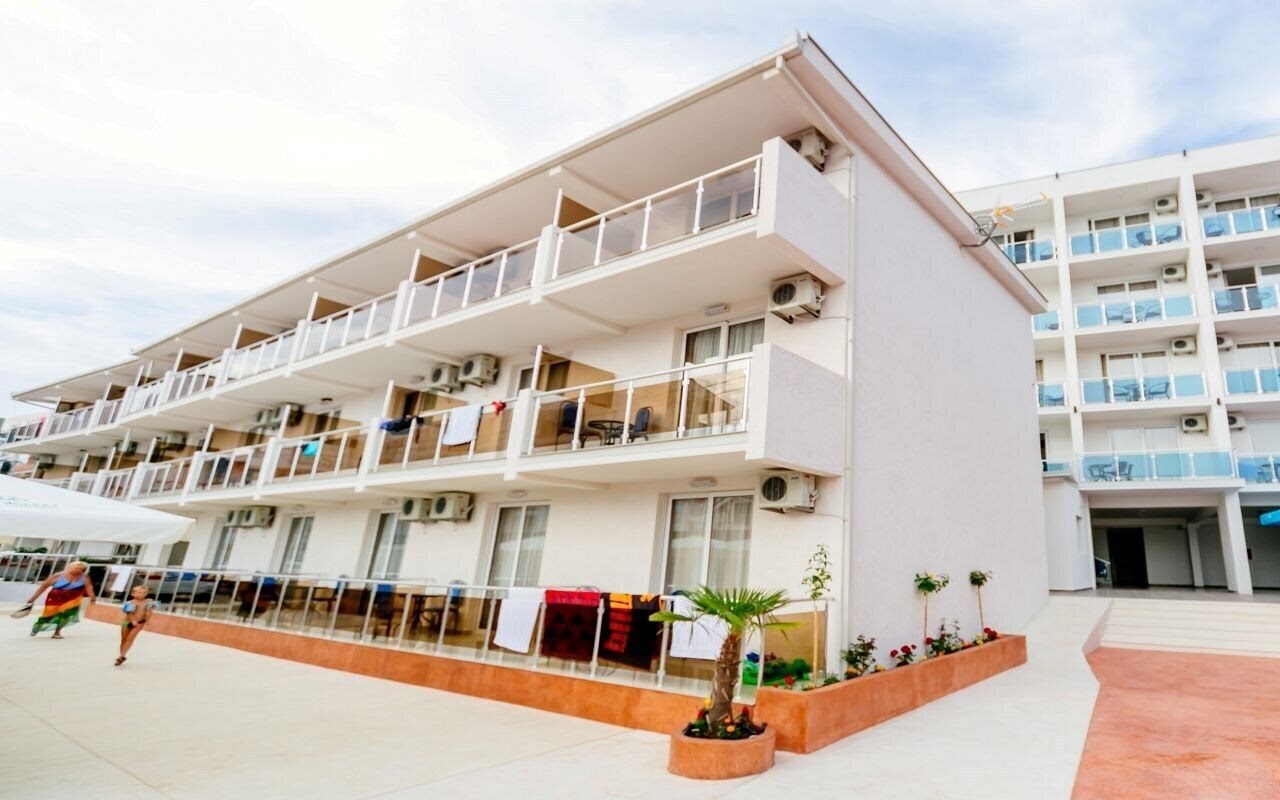 Отель Hotel Depadance Vesna 3*